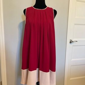 Fun and flowy dress nice color and fabric